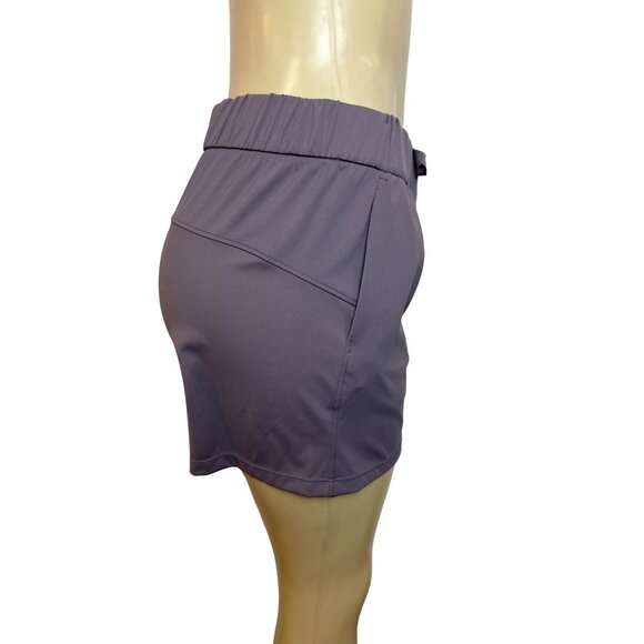 Will it Women's Gray Active Wear Shorts Sz M - NWT - Picture 3 of 6